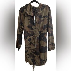 Zara Basic Camouflage Outerwear